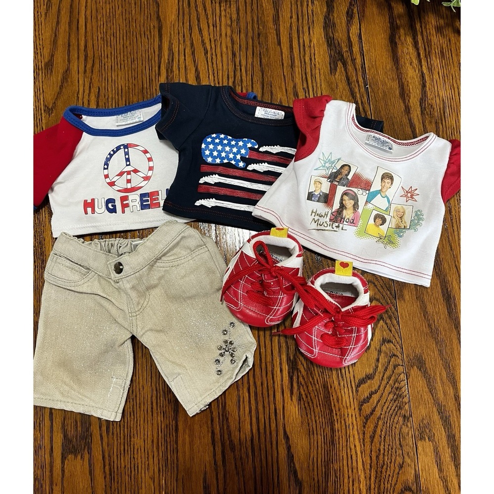 Build A Bear Workshop Lot 2006 HIGH SCHOOL MUSICAL T Shirts, Pants And Shoes